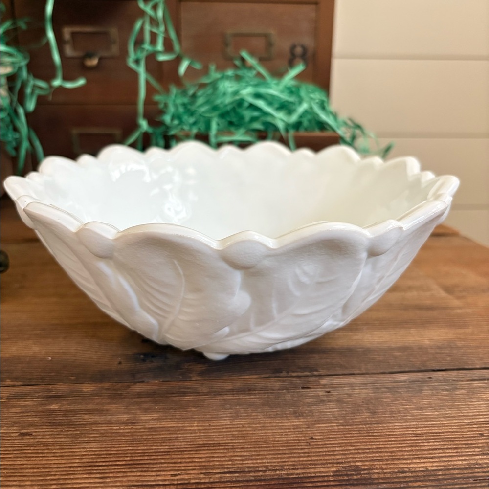 Indiana Milk Glass White wild Rose Bowl
